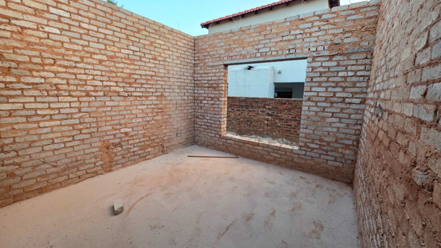 4 Bedroom Property for Sale in Melodie North West